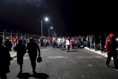 Трамп обвинил Мексику в бездействии к колонне мигрантов, передвигающихся к США