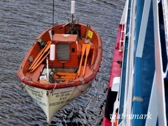 Авария сухогруза у берегов Турции: в Черном море вскрыли шлюпку с погибшим
