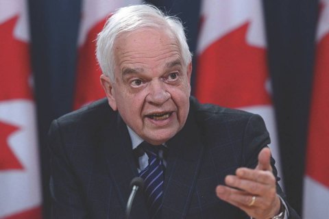 Посол Канады в Китае подал в отставку из-за дебоша с Huawei