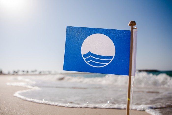 Пять Дубайских пляжем получили «Бирюзовый флаг»
