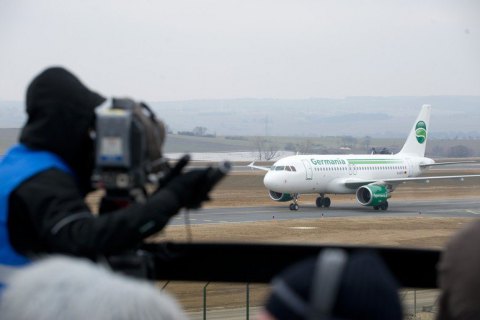 Немецкая авиакомпания Germania обнародовала о банкротстве