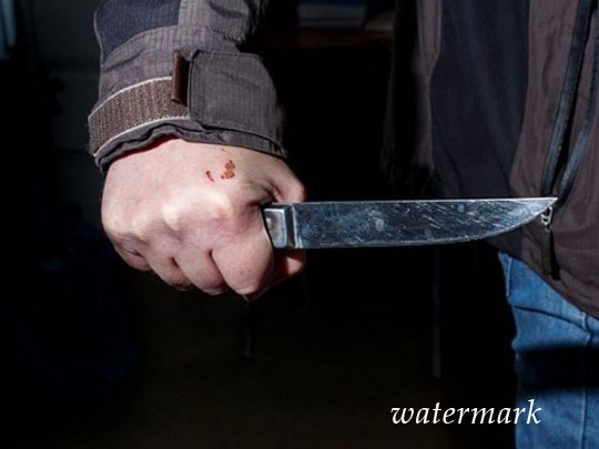 За замечание – нож в живот: в Одессе обделали резню в троллейбусе