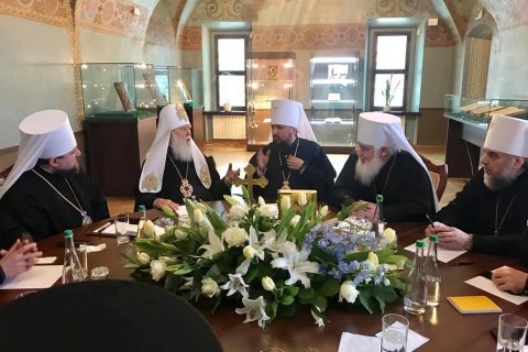 Синод Православной церкви Украины встретил первые решения
