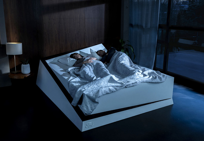 Башковитая кровать Ford использует автомобильные технологии удержания полосы