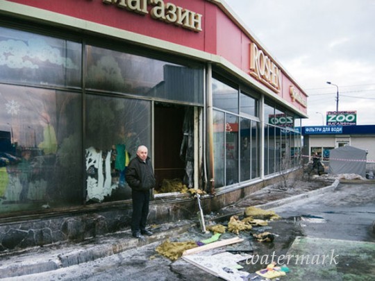 Полиция застопорила поджигателя магазина "Рошен" в Киеве