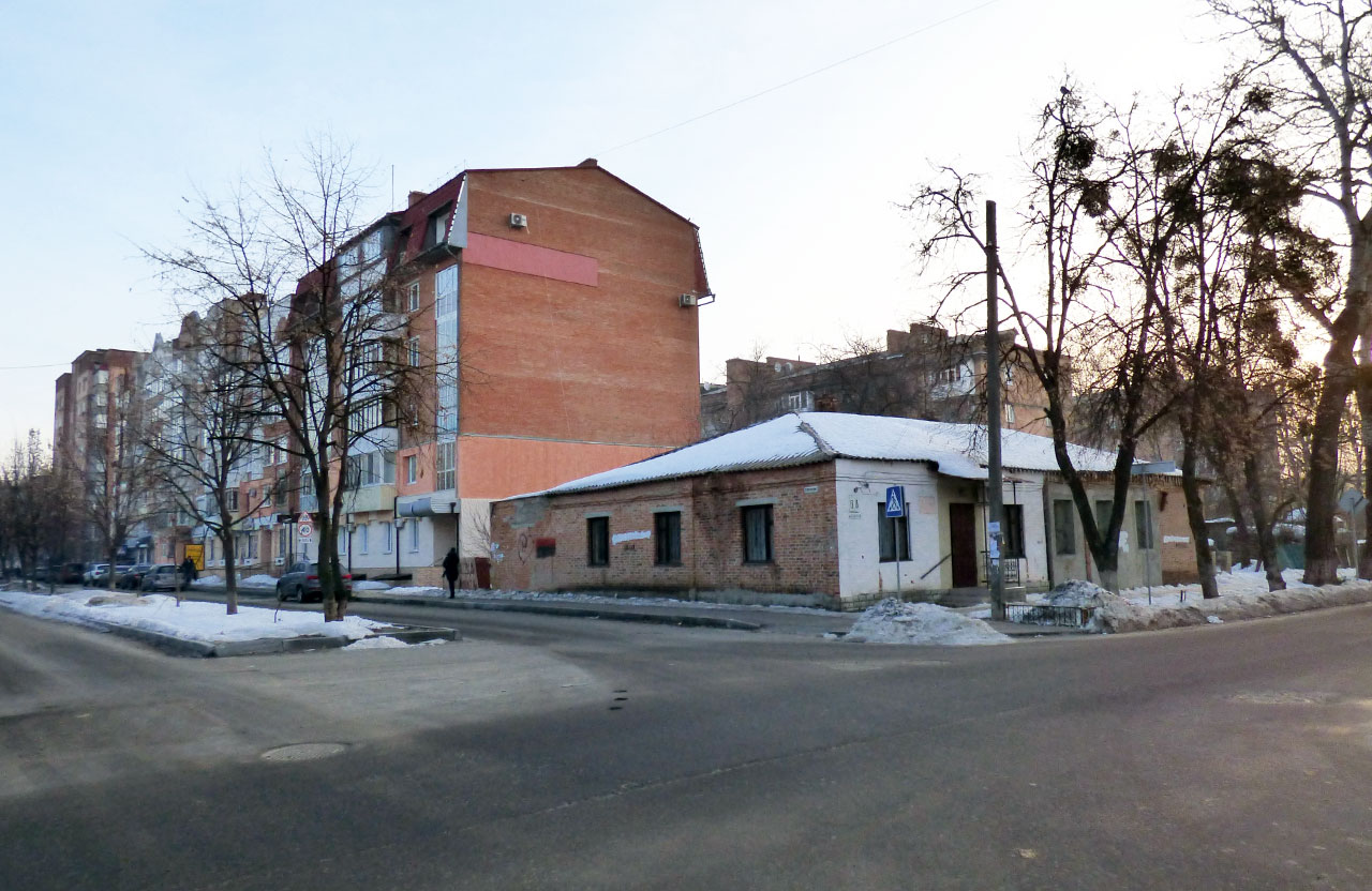 Вісті з Полтави - У Полтаві на розі вулиць Пушкіна та Ватутіна планують добудувати багатоповерхівку