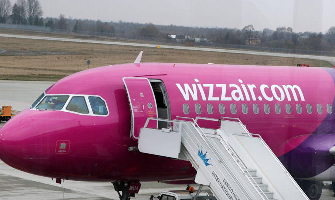 Лоукостер Wizz Air вводит добавочные рейсы из Львова