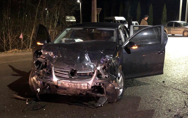 Во Львовской области в аварии пострадали пять человек