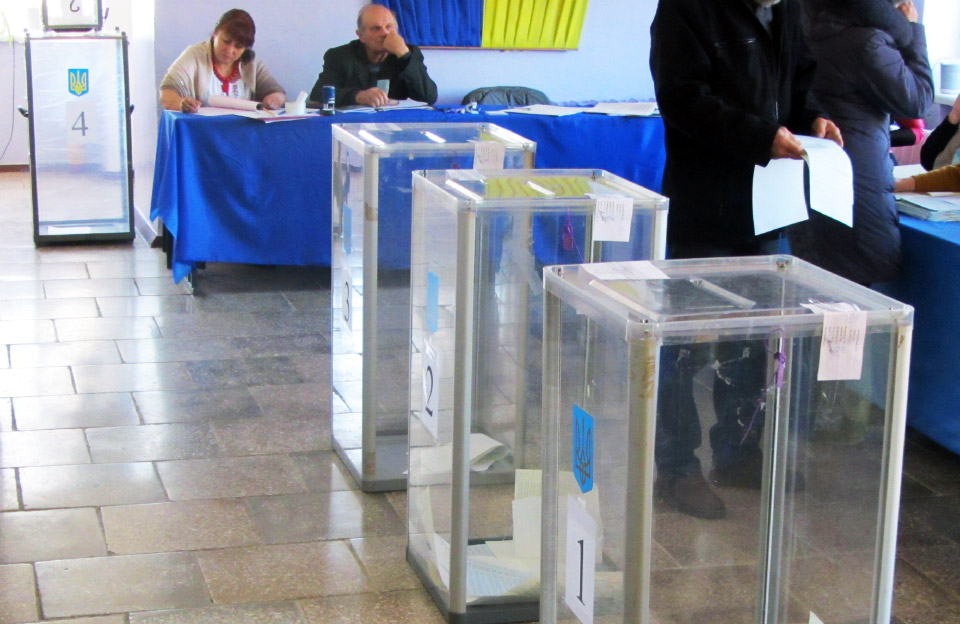 Вісті з Полтави - Дискуссия: Надобно ли обычному человеку голосовать?