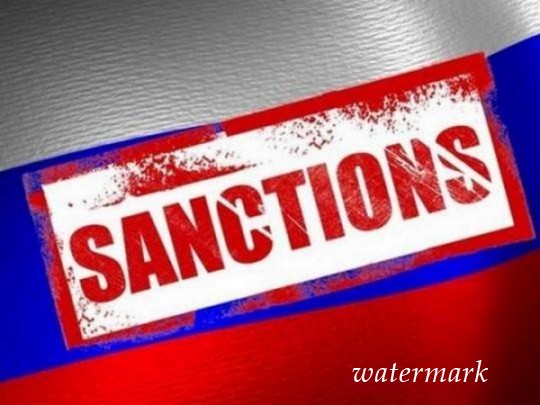 Порошенко одобрил санкции против 848 человек: кто эти люди