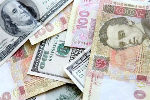 Украинский банк впервинку проложил с клиентом валютный своп с гривной