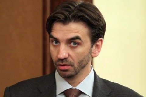 В России по обвинению в жульничестве застопорили экс-министра Абызова