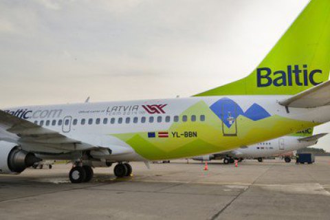 Латвийская airBaltic запустила рейс из Львова в Ригу