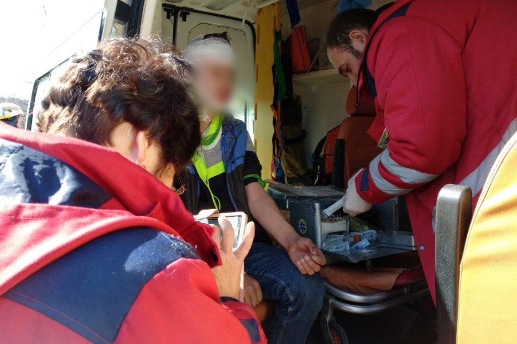В Днепропетровской области спасатели отхватили подростка из забытого карьера