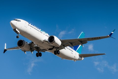 МАУ аннулировала линия рейсов из-за заминки поставок новых Boeing 737 MAX