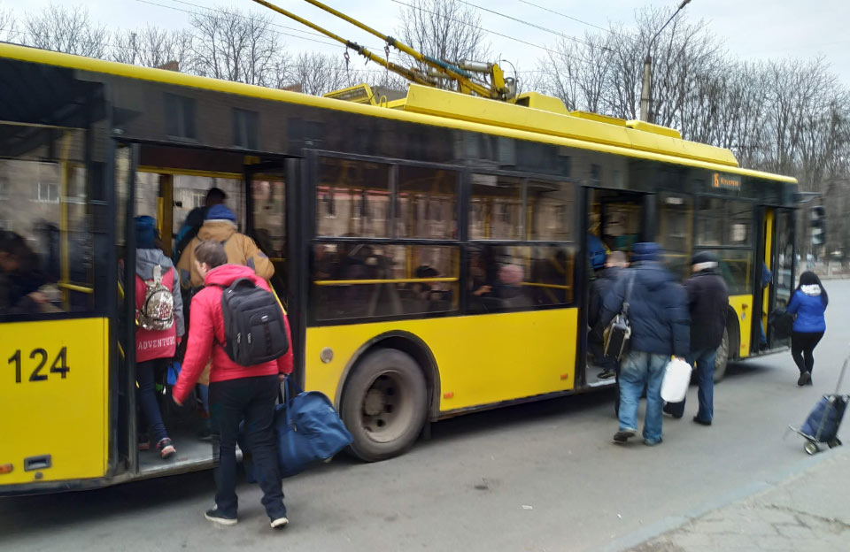Вісті з Полтави - На усіх тролейбусах Полтави запрацювали GPS-реєстратори руху: цікаві дані про перевезення