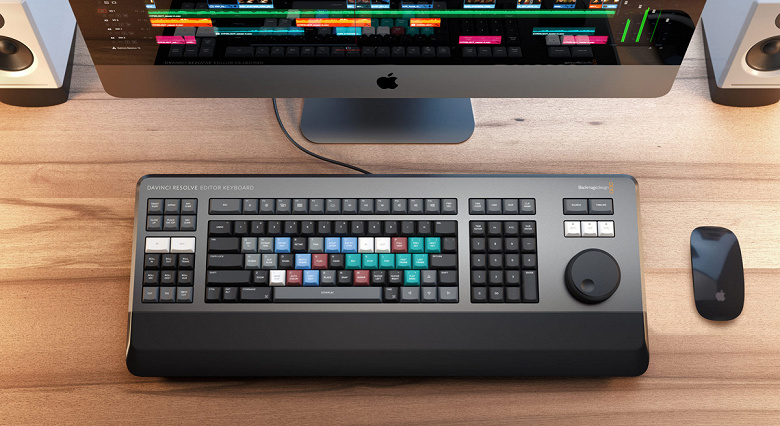 Бражка Blackmagic Design анонсировала клавиатуру DaVinci Resolve Editor Keyboard для работы с видеозаписями