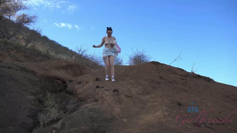 [ATKGirlfriends.com] Lenna Lux (Hawaii 6/11) [2019 г., , 1080p]