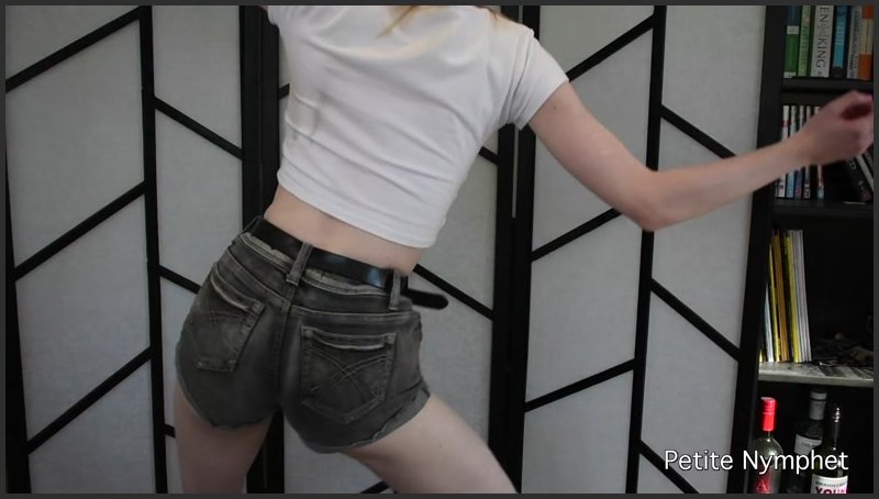 Petite Nymphet - Petite Nymphet custom denim shorts booty shaking (2018/FullHD)