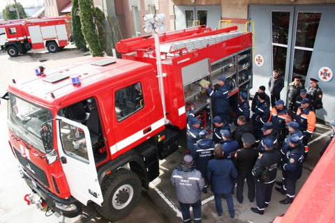ГосЧС обнародовала другой за месяц тендер на 120 пожарных машин за 600 млн гривен