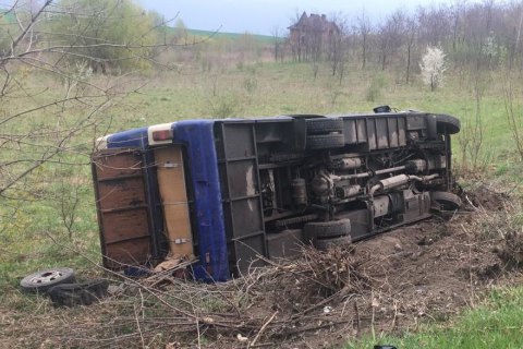 В Волынской области в ДТП с рейсовым автобусом три человека погибли, 16 пострадали