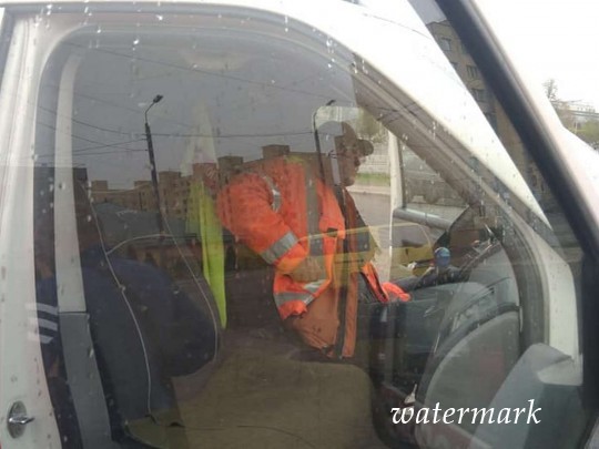 Приехали на вызов пьяные: в Ивано-Франковске сотрудники скорой помощи влетели в буза(фото)