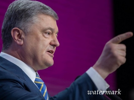 Петр Порошенко одолел на выборах в зарубежном округе: появились настоящие ЦИК