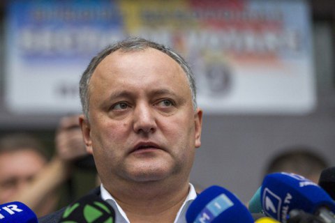 Президент Молдовы Додон гадает на встречу с Зеленским