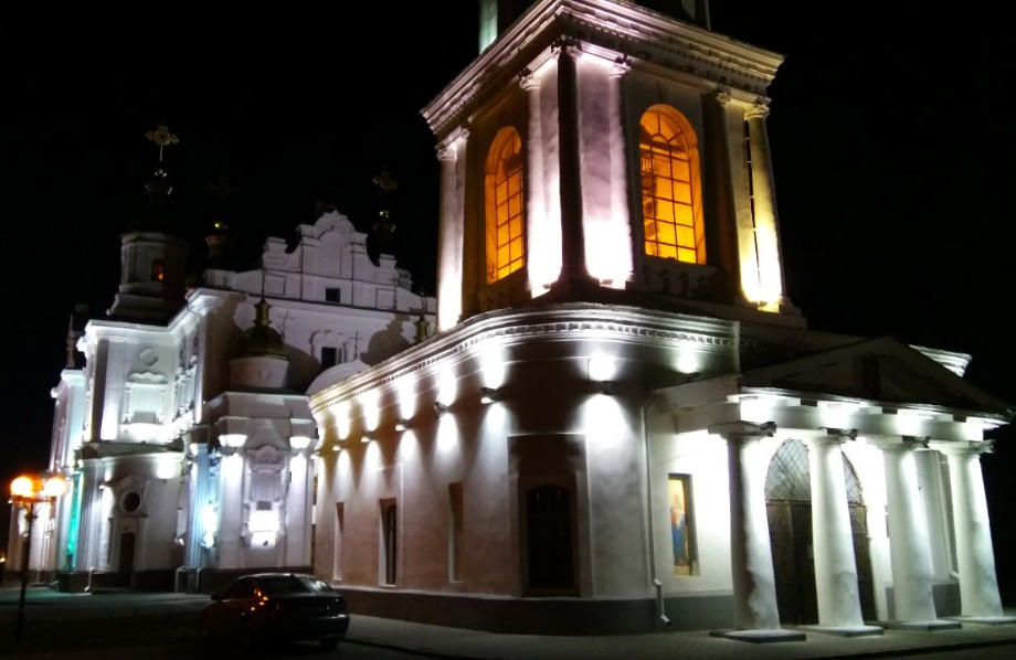 Вісті з Полтави - На Великодні свята у Полтаві тимчасово відновлять підсвітку церков і храмів
