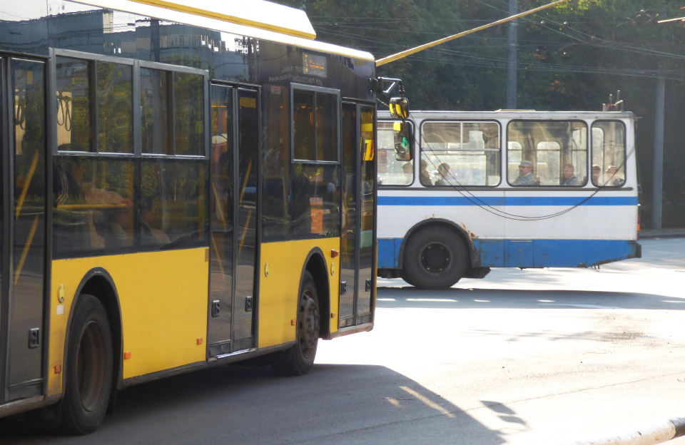Вісті з Полтави - Система навігації у тролейбусах Полтави: озвучування зупинок планують повернути найближчого тижня, а сайт доповнити розкладом руху