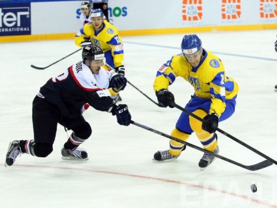 Сборная Украины по хоккею стартовала на чемпионате мира с поражения от Японии