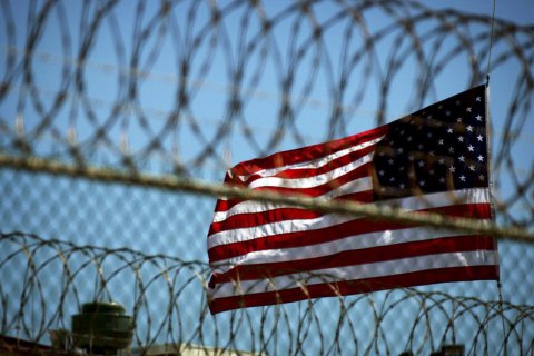 ​Выгнан начальство базы Гуантанамо