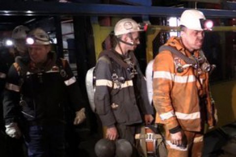 Из шахты в ОРЛО подняли тела 13 погибших из-за взрыва горняков