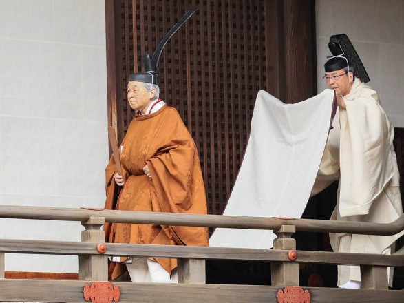 Император Японии завершил благочестивые и семейные ритуалы, связанные с его отречением от престола