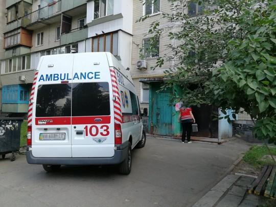В Житомире малыш вывалился с 9-го этажа и остался жив: детали ЧП