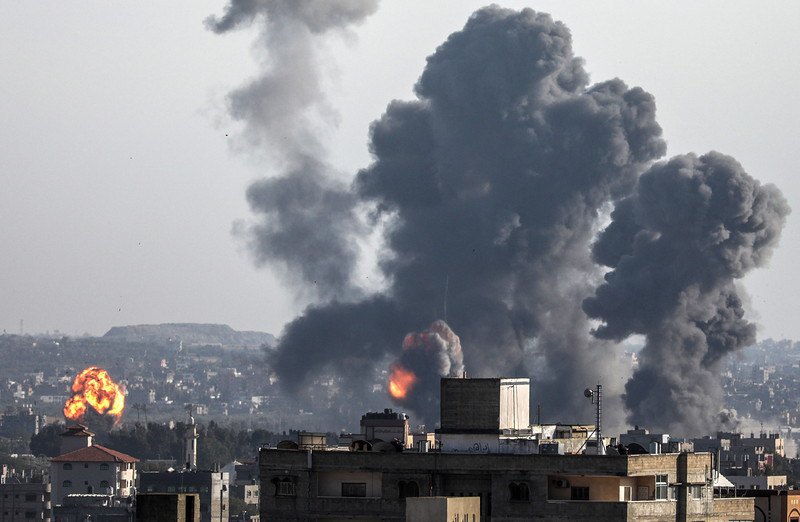 Из сектора Газа по Израилю за день выпустили вяще 200 ракет