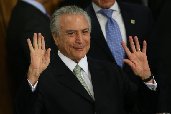 Экс-президент Бразилии Тэмер заявился в полицию в связи с решением о его аресте