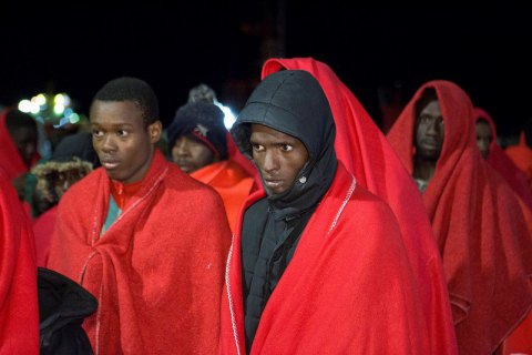 Близ 50 мигрантов из Африки погибли у берегов Туниса