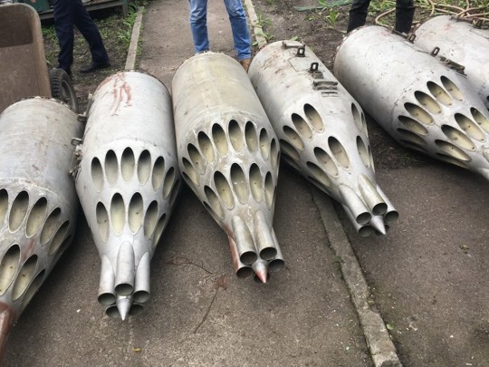 В частном доме под Киевом нашли оружие для боевых аэропланов, предназначавшееся для Африки(фото)