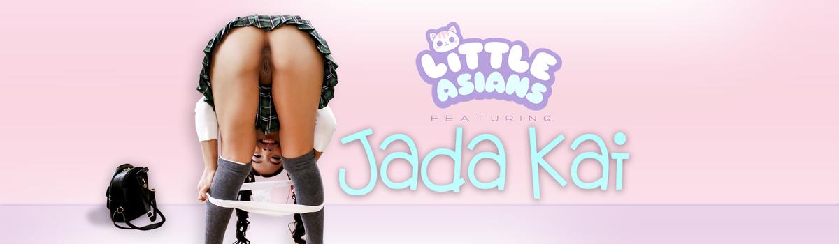 LittleAsians_presents_Jada_Kai_-_Pigtails_And_Asian_Pussy___19.05.2019.mp4.00004.jpg