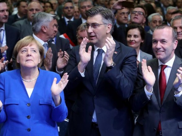 Ангела Меркель призвала к войне с левым популизмом в ЕС
