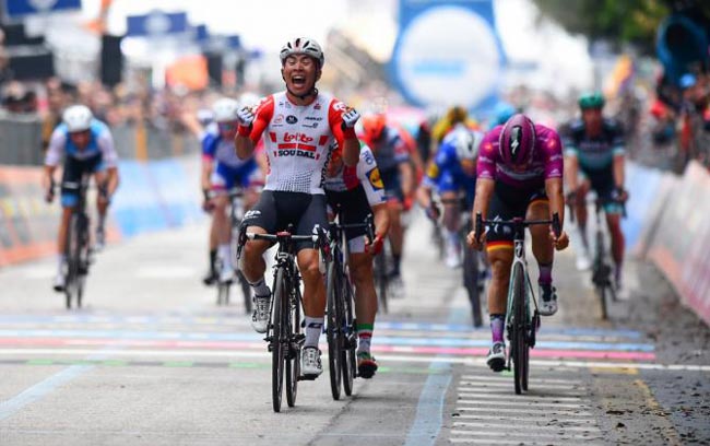Австралиец Калеб Эван выиграл восьмой этап «Джиро д’Италия» (+Видео)