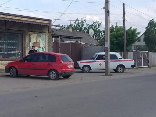 Взрыв гранаты в банке в Старобельске: появилась двойственная информация о пострадавших(видео)