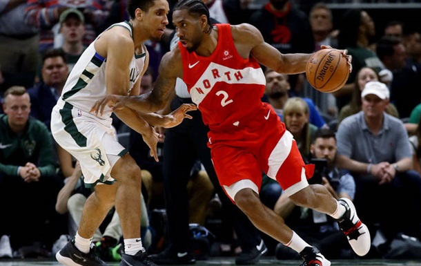 Плей-офф НБА: Торонто повел в серии с Милуоки, оказавшись в шаге от финала