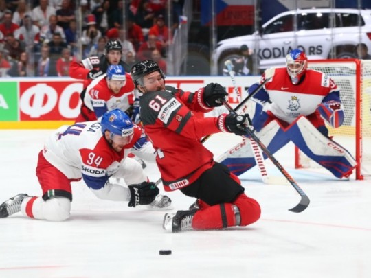 Канада забыла пять шайб и стала вторым финалистом ЧМ по хоккею: видеообзор матча