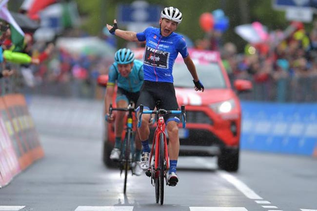 Итальянец Джулио Чикконе выиграл 16-й этап «Джиро д’Италия» (+Видео)
