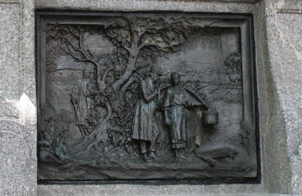 Вісті з Полтави - У Полтаві на пам’ятник Котляревському завернули оригінальний горельєф, викрадений 11 років тому