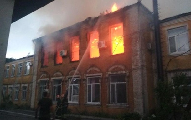На Кировоградщине загорелось здание РГА