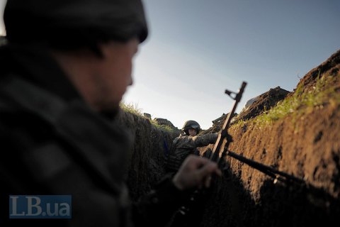 Боевики на Донбассе закончили 26 обстрелов