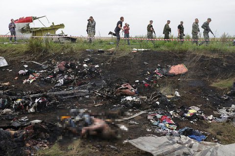 Интернациональные следователи представят новоиспеченные настоящие о крушении МН17 над Донбассом в 2014 году